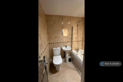 undefined, Hillside Avenue, Strood, Rochester, ME2