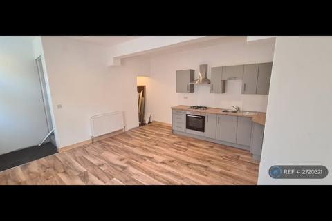 undefined, Paradise Grove, Horsforth, Leeds, LS18