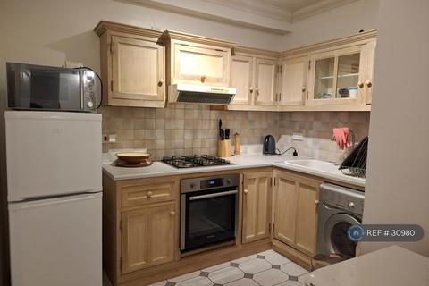 2 bedroom flat to rent, Bowden Street, London, SE11