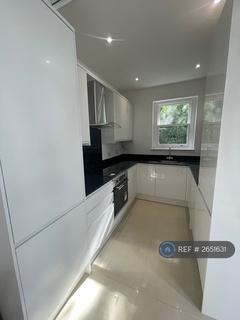4 bedroom flat to rent, Emmanuel House, Croydon,East Croydon ,Purley, Beckenham, Victoria, CR2