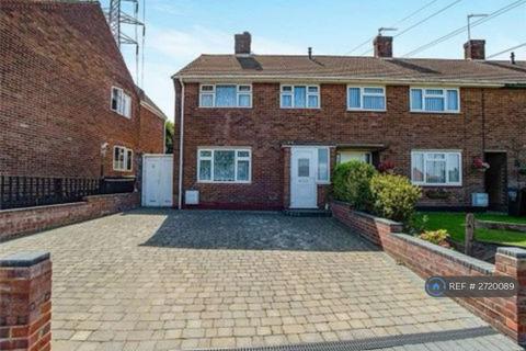 3 bedroom semi-detached house to rent, Morgan Drive, Greenhithe, DA9