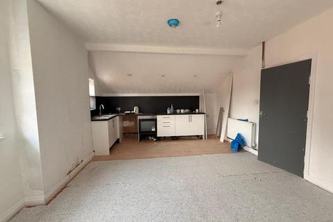 1 bedroom flat to rent, Belgrave Crescent, Eccles