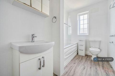 1 bedroom flat to rent, Norbiton Hall, Kingston Upon Thames, KT2