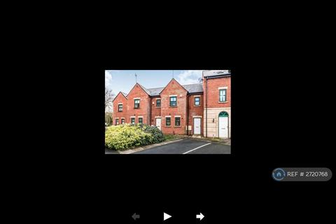 2 bedroom terraced house to rent, Schuster Road, Manchester, M14