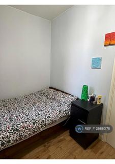 2 bedroom maisonette to rent, St. Johns Road, Wembley, HA9