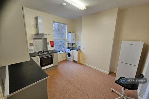 3 bedroom maisonette to rent, Ethelbert Rd, Kent, CT9