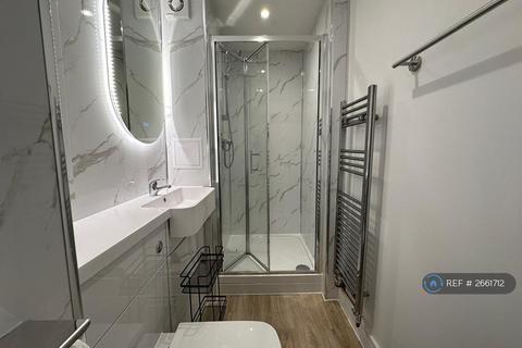 1 bedroom in a house share to rent, Ilkeston Road, Nottingham, NG7
