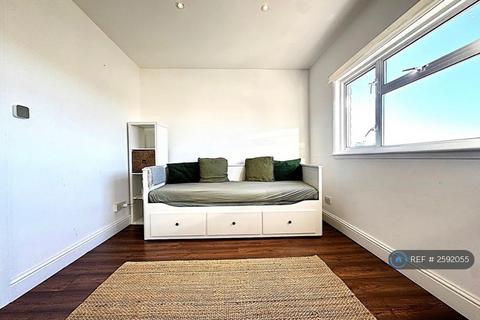 1 bedroom flat to rent, Allison Road, London, W3