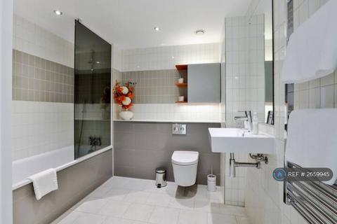 2 bedroom flat to rent, Tidal Basin Road, London, E16