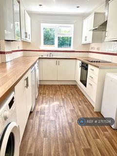 3 bedroom semi-detached house to rent, Broadlands Road, Southampton, SO17