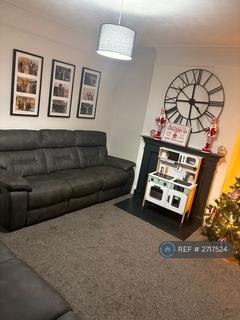 3 bedroom semi-detached house to rent, Broadlands Road, Southampton, SO17