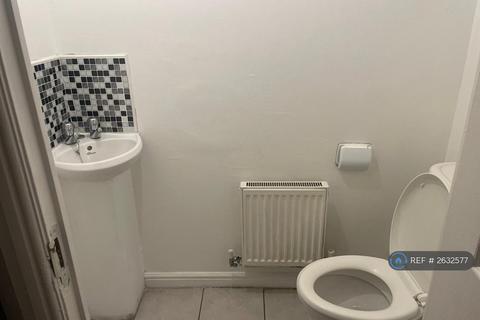 undefined, Woodhurst Close, Huyton, Liverpool, L36