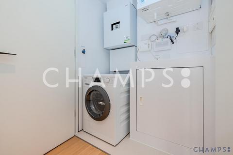 undefined, Cascade Way, W12