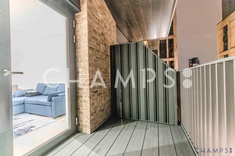 undefined, Anax Street, N4
