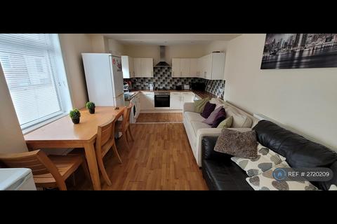 1 bedroom in a house share to rent, Semilong Road, Northampton, NN2