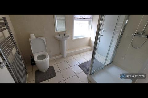 1 bedroom in a house share to rent, Semilong Road, Northampton, NN2