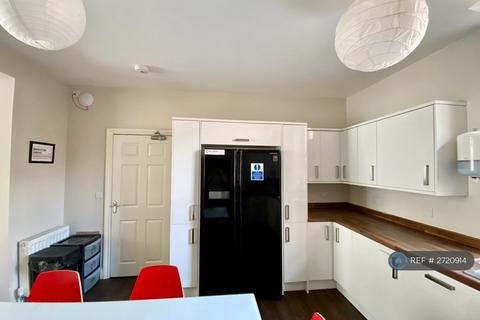 undefined, Brighton Grove, Newcastle Upon Tyne, NE4