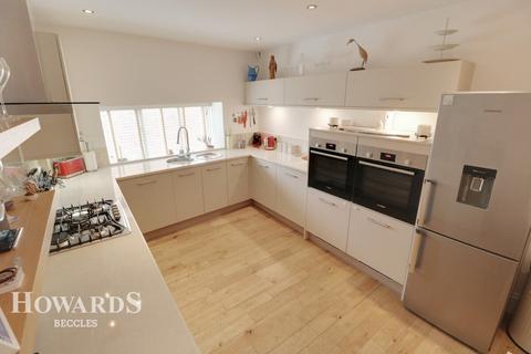 undefined, Northgate, Beccles
