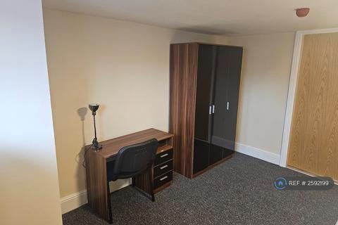 1 bedroom flat to rent, Wilbraham Road, Manchester, M14