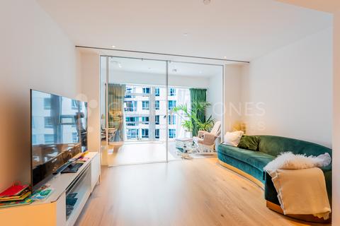 2 bedroom apartment to rent, Battersea Roof Gardens, Electric Boulevard, London