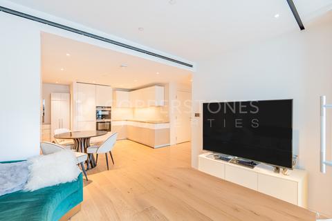 2 bedroom apartment to rent, Battersea Roof Gardens, Electric Boulevard, London