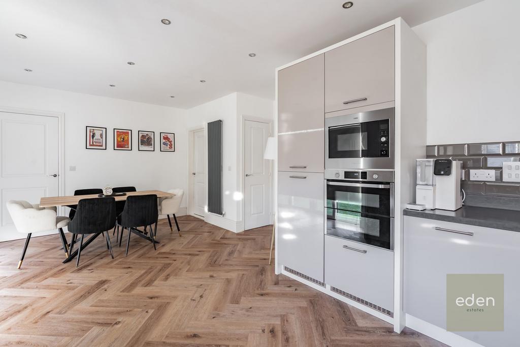 Kitchen / Diner