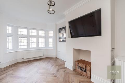 3 bedroom detached house for sale, The Chimneys, Halling, ME2