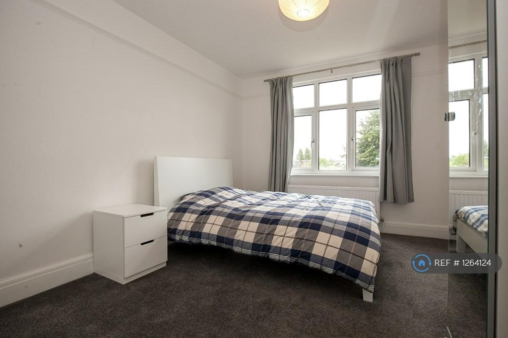Second Bedroom (Double)