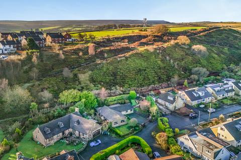 4 bedroom bungalow for sale, Ogden Crescent, Denholme, Bradford, West Yorkshire, BD13