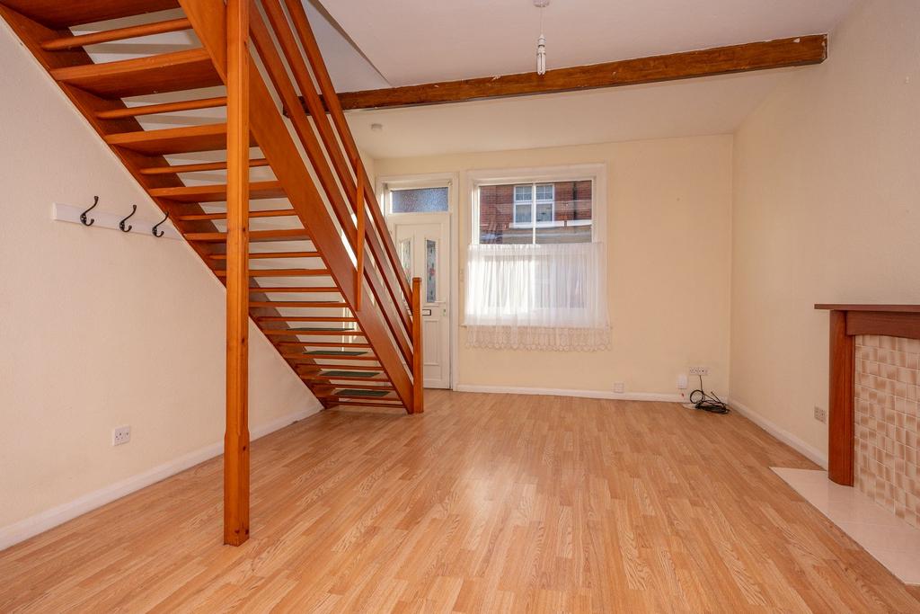 Sitting/Dining Room