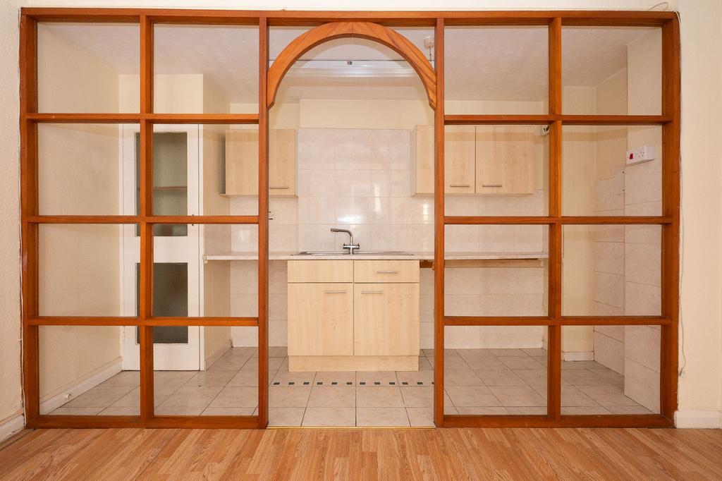 Sitting/Dining Room