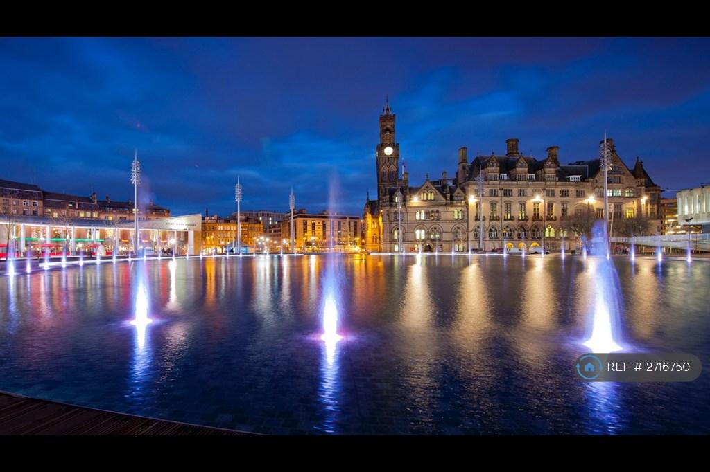 Centenary Square (Building In View)