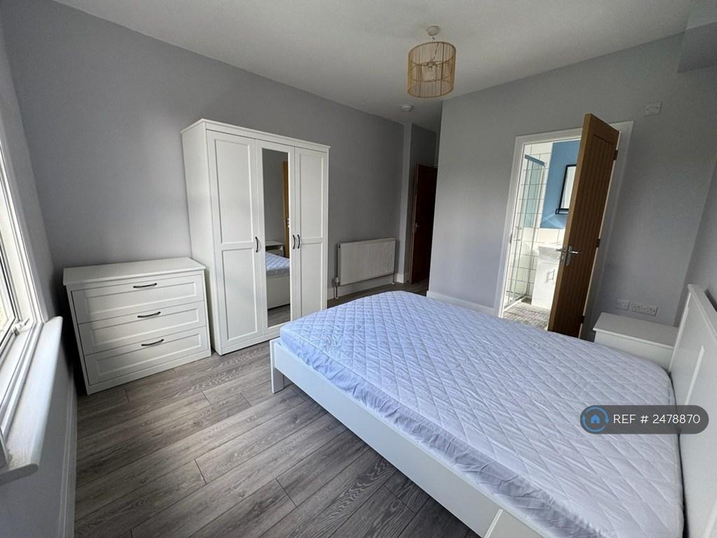 Bedroom 3 En-Suite