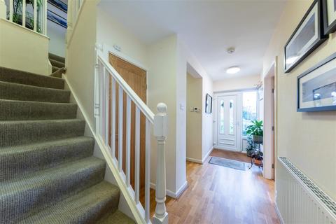 undefined, Orchard Way, Kelsall