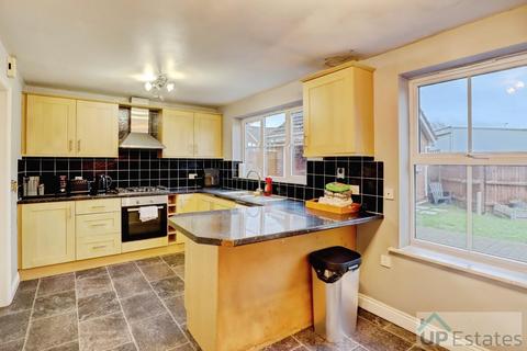 4 bedroom detached house for sale, Chaytor Drive, Chapel End, Nuneaton