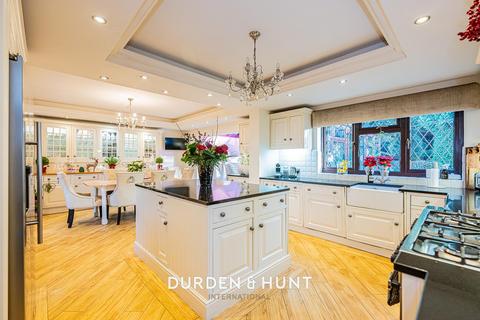 undefined, Mount Pleasant Road, Chigwell, IG7