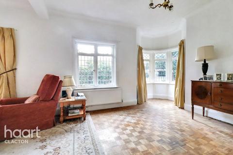 3 bedroom detached house for sale, Church Road, Clacton-On-Sea