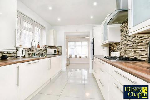 undefined, South End Road, Hornchurch, RM12