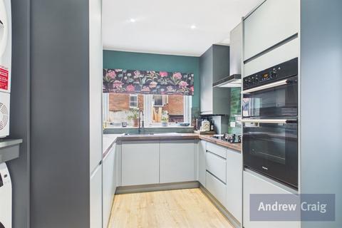 3 bedroom terraced house for sale, Westoe Road, South Shields