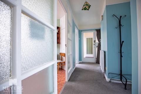 2 bedroom flat for sale, Belle Vue Mansions, Bournemouth, BH6 3