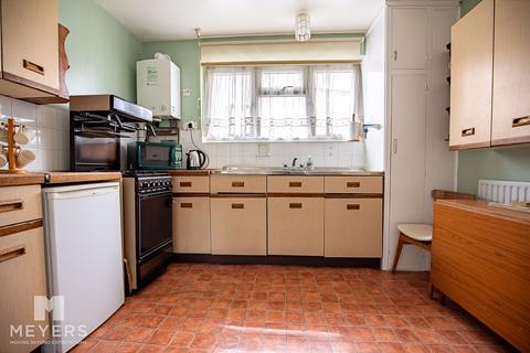 2 bedroom flat for sale, Belle Vue Mansions, Bournemouth, BH6 3