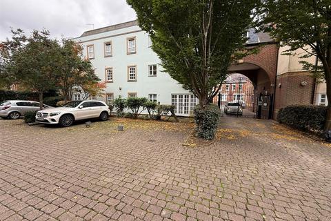 undefined, Castle Mews, St Thomas Street, Oxford