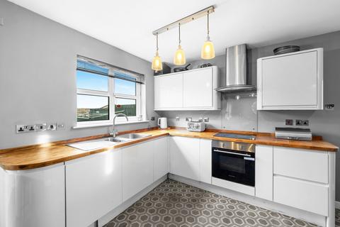6 bedroom detached house for sale, Craigengar Avenue, Uphall, EH52