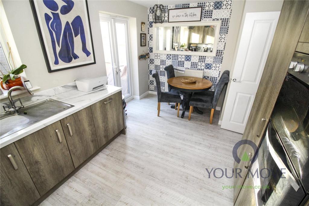 Kitchen/Dining Room