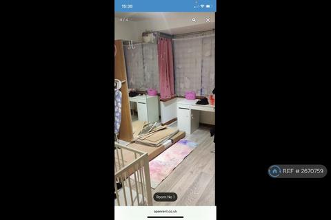 undefined, Daryngton Drive, London, UB6