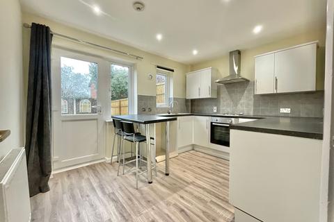 3 bedroom terraced house for sale, Perle Brook, Eccleshall, ST21