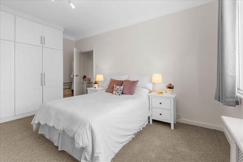 undefined, Norland Square Mansions , 53 Norland Square, London, W11