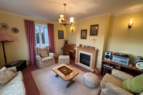 2 bedroom bungalow for sale, Pen Y Bryn, Brecon, LD3