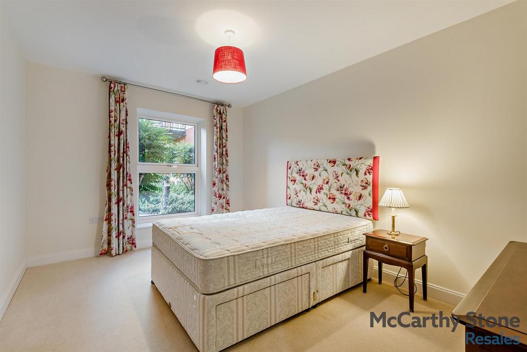 Double Bedroom
