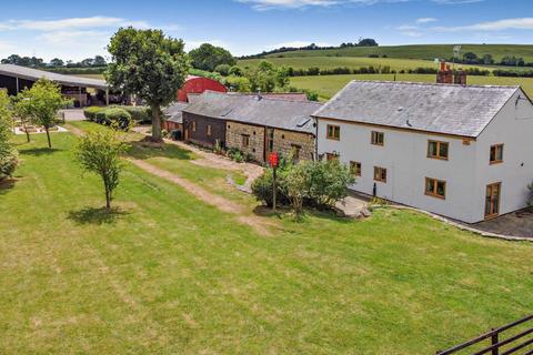 undefined, Buckinghamshire - Equestrian 22.5 Acres